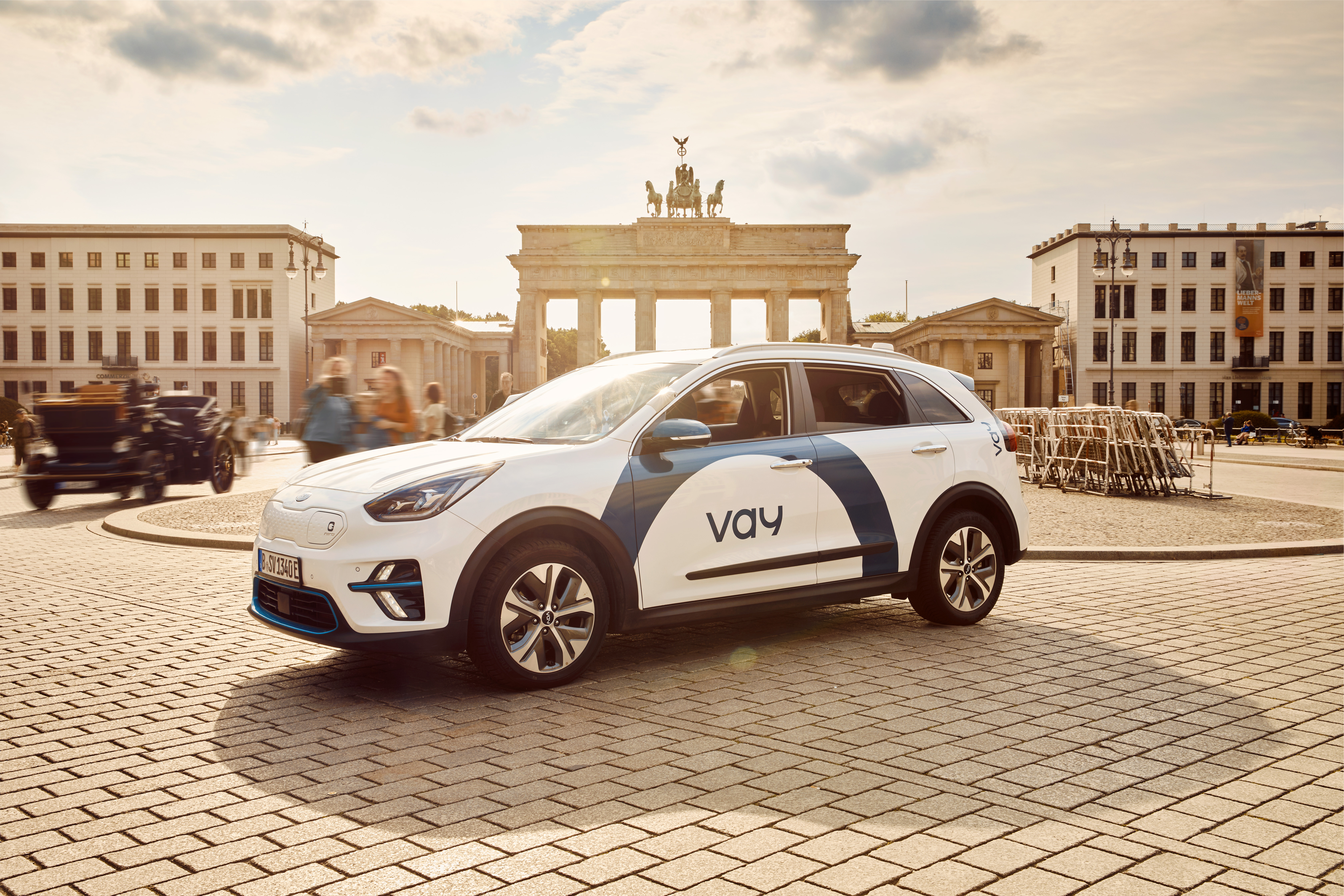 Emerging from the shadows: Leading the ‘Vay’ to door-to-door driverless commercial mobility services